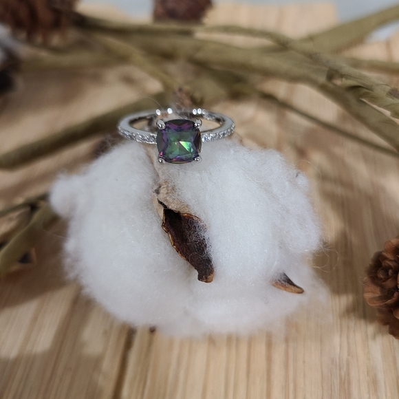 🌟🌟NEW🌟🌟GORGEOUS!! Rainbow Topaz Cushion Cut Ring in 925 Sterling Silver - Picture 7 of 13